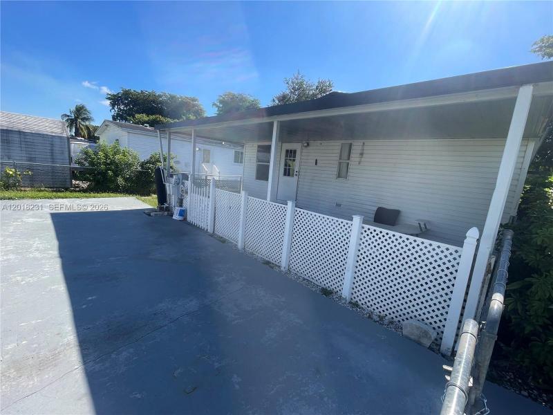 Property photo # 6