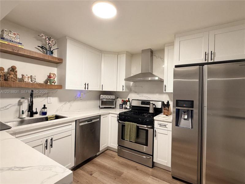 Property photo # 9