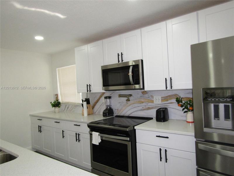 Property photo # 6