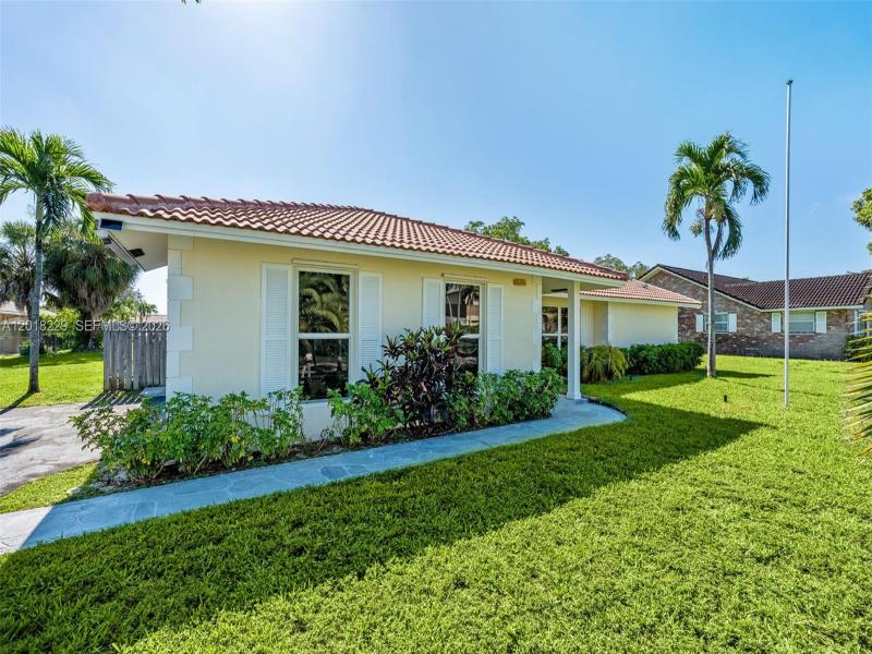 Property photo # 2