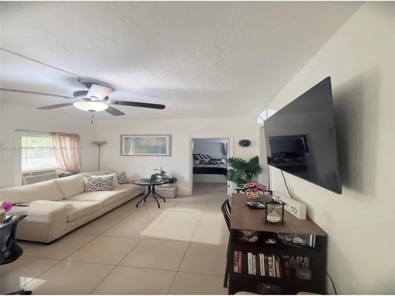 Property photo # 4