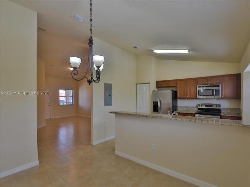 Property photo # 4