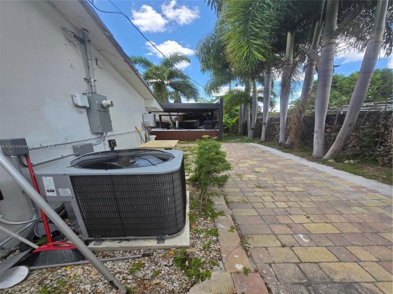 Property photo # 2