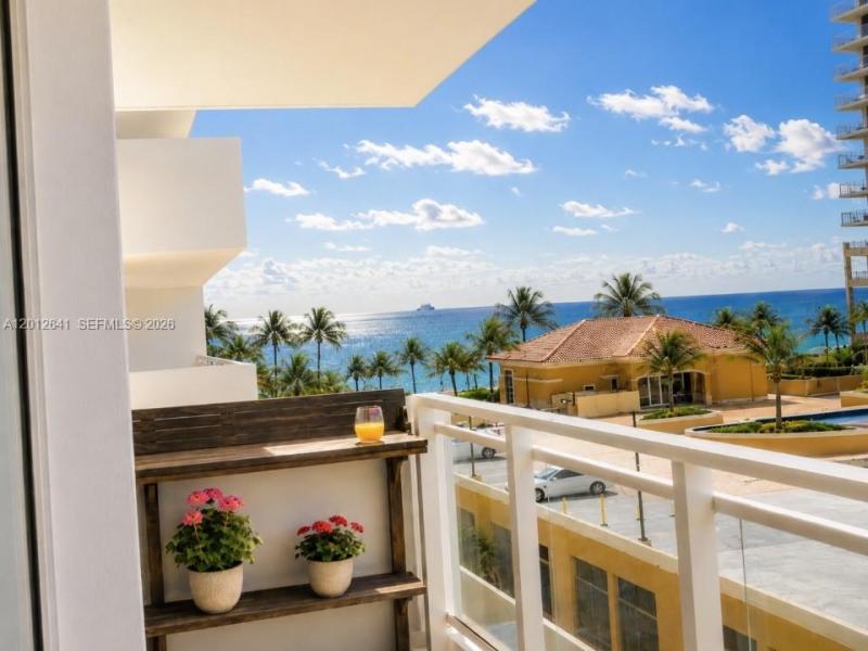 Condo for sale at Parker Plaza Estates 309