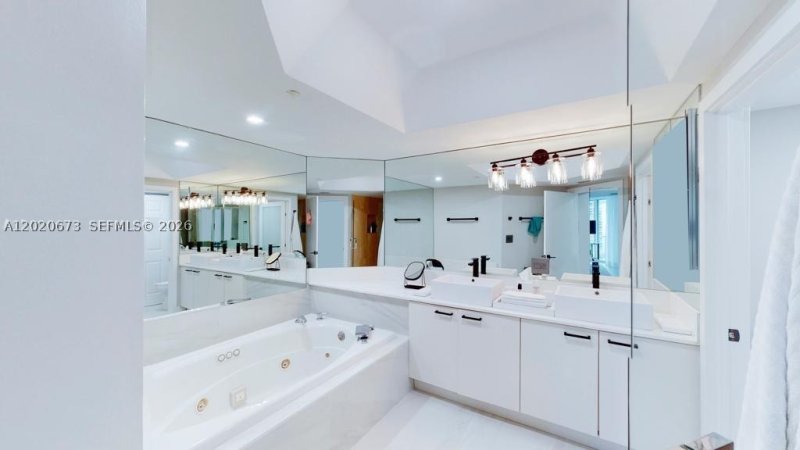 Apartment for rent at 7000 Williams Island 1808