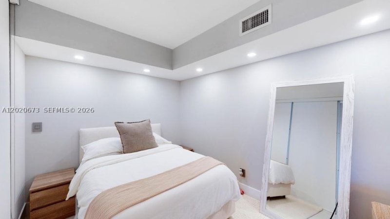 Apartment for rent at 7000 Williams Island 1808