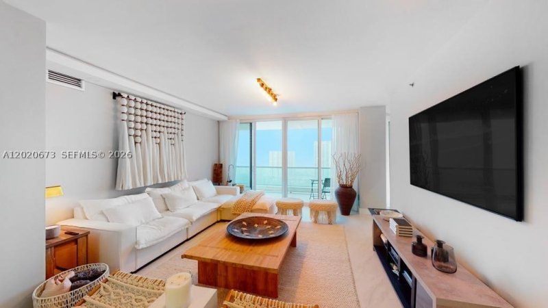 Apartment for rent at 7000 Williams Island 1808