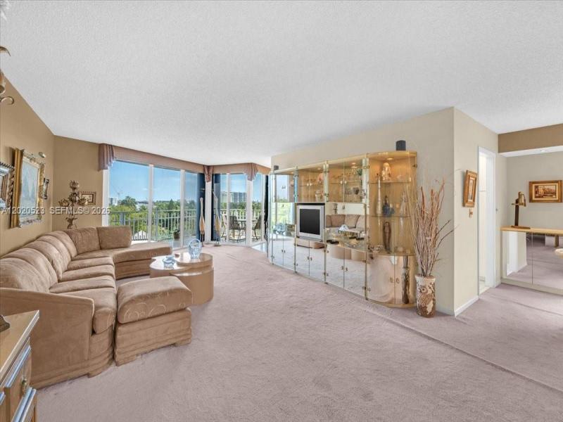 Comprar apartamento en Towers of Quayside 1 701