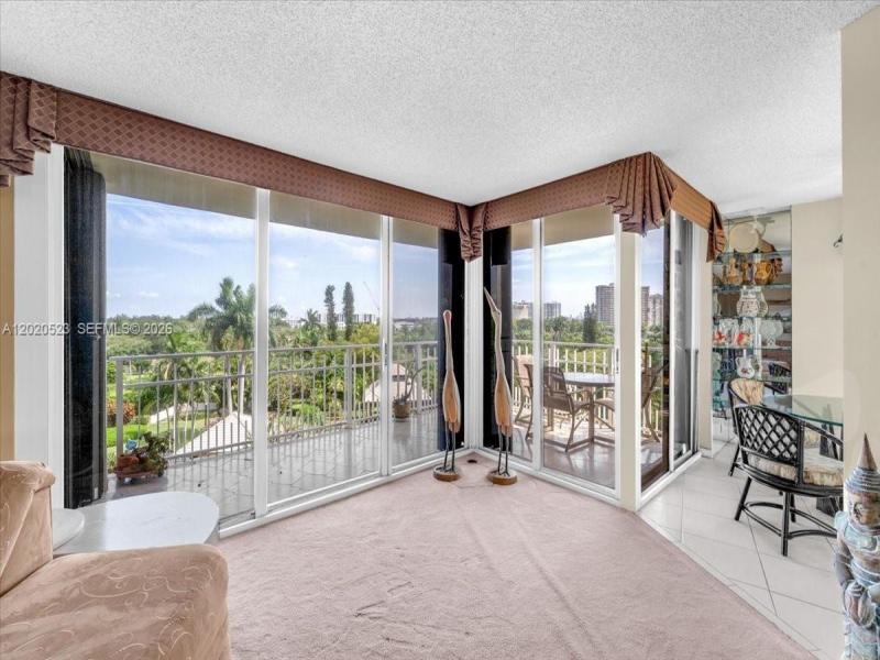 Comprar apartamento en Towers of Quayside 1 701