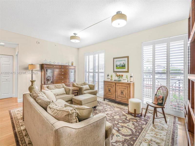 Property photo # 4