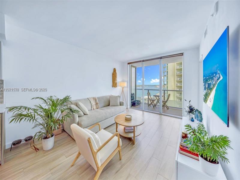 Property photo # 4