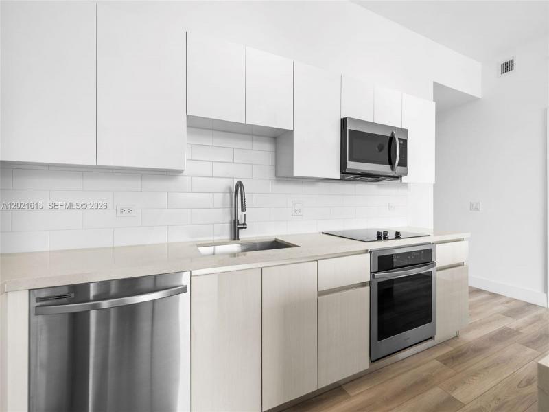 Property photo # 8