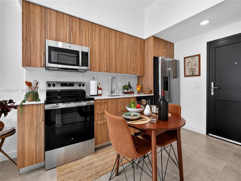 Property photo # 4