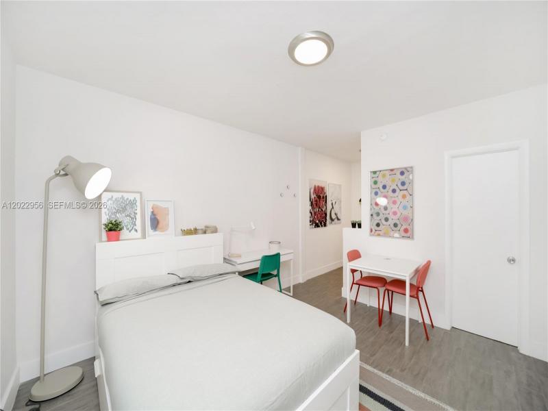 Property photo # 0