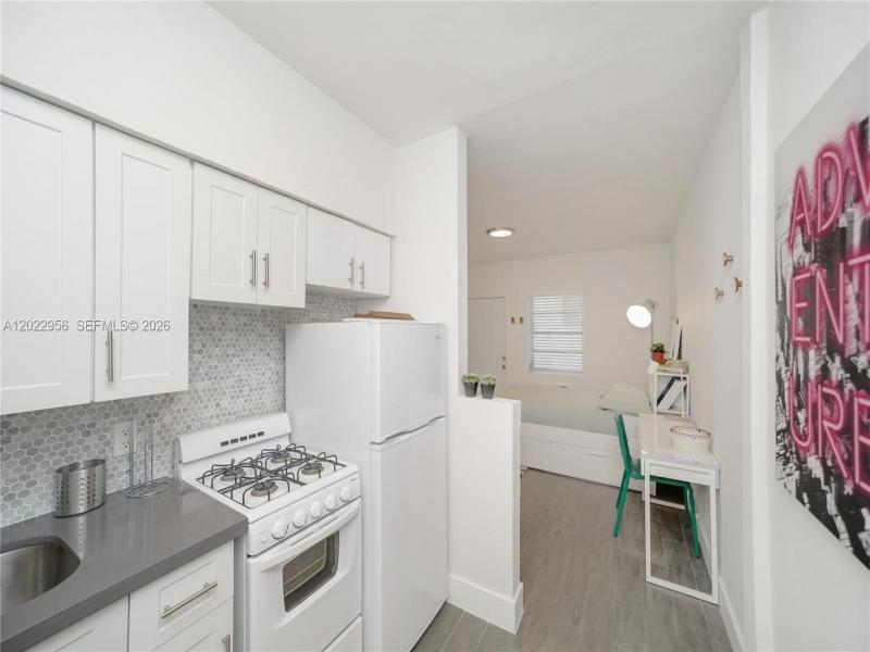 Property photo # 6