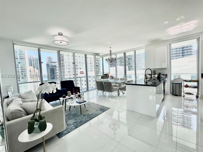 Apartment for rent at Axis on Brickell South Tower 1806
