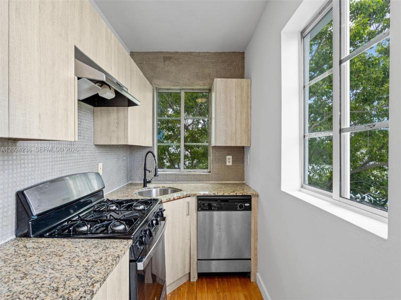 Property photo # 3