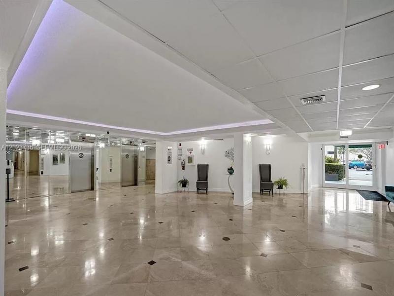 Condo for sale at Oceanview Park 430
