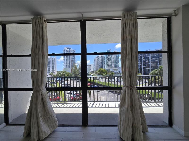 Condo for sale at Oceanview Park 430