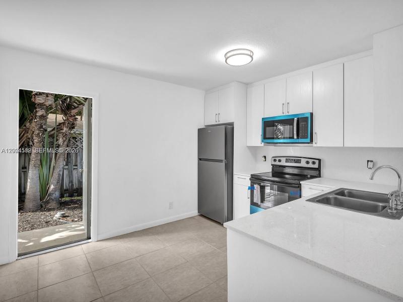 Property photo # 6