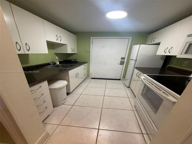 Property photo # 8