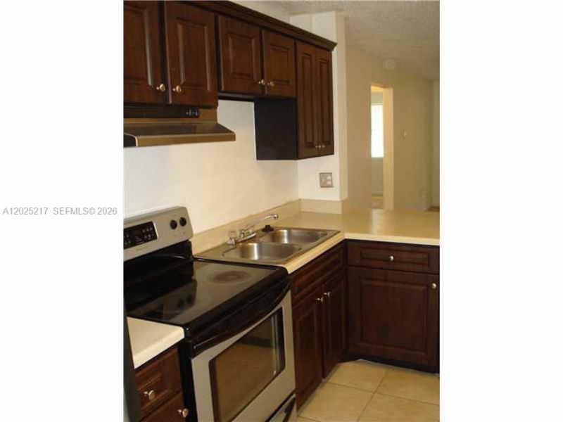 Property photo # 8