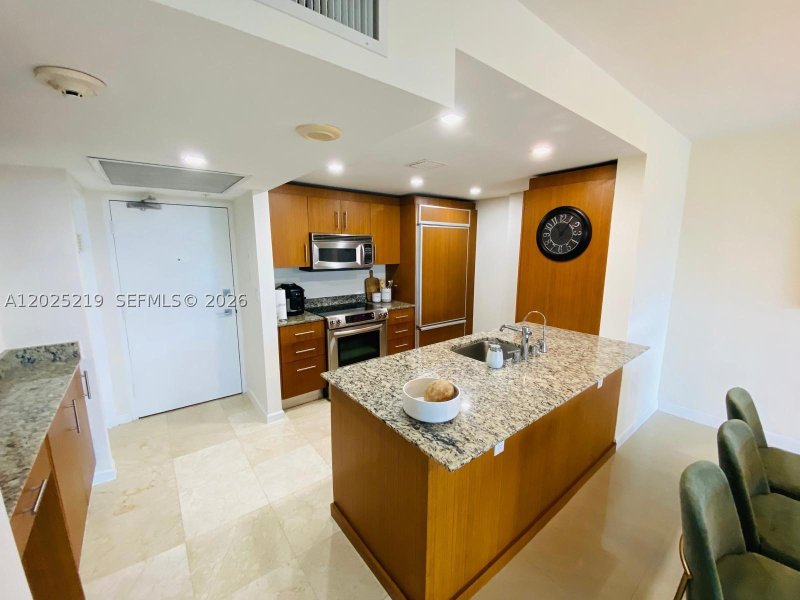 Apartment for rent at Harbour House 324