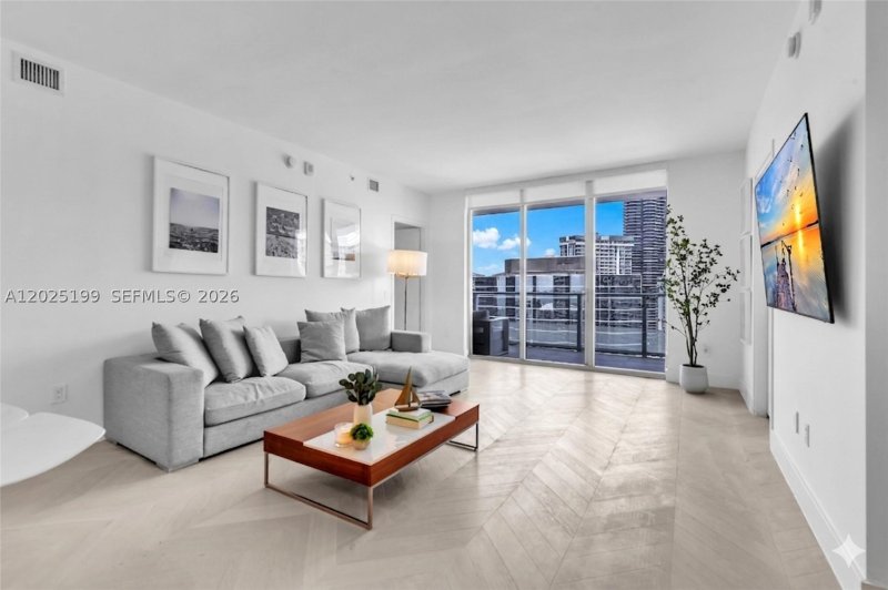Property photo # 7