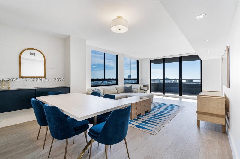 Comprar apartamento en Waverly 2107