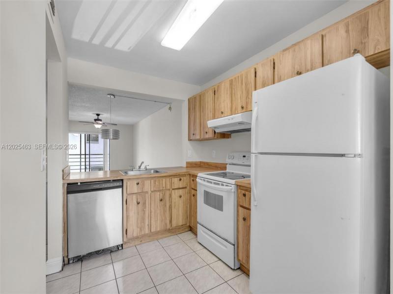 Property photo # 6