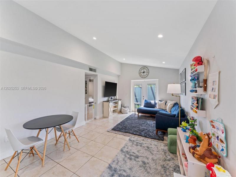 Property photo # 2