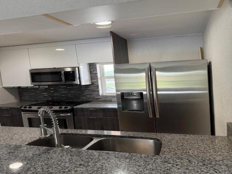 Property photo # 9
