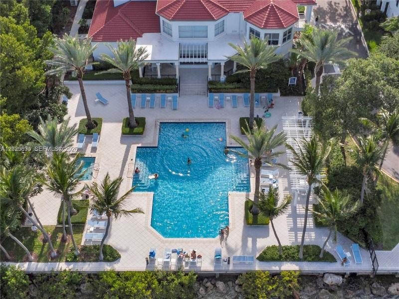 Comprar apartamento en Village by the Bay 11103