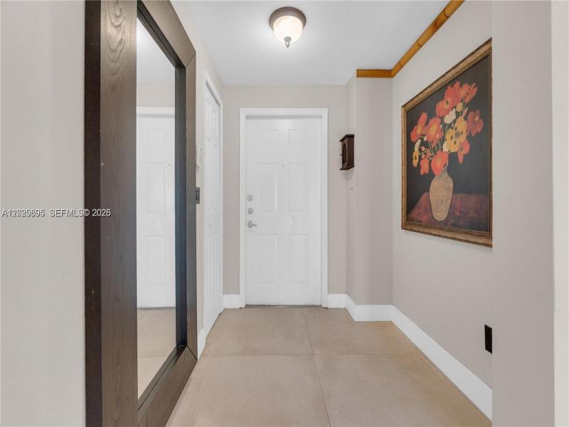 Comprar apartamento en Village by the Bay 11103