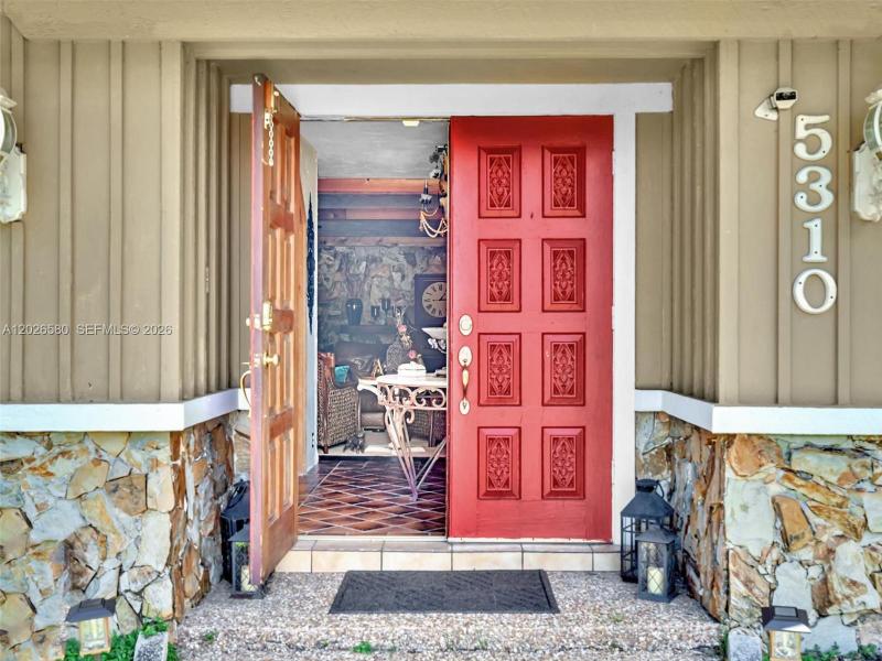Property photo # 2