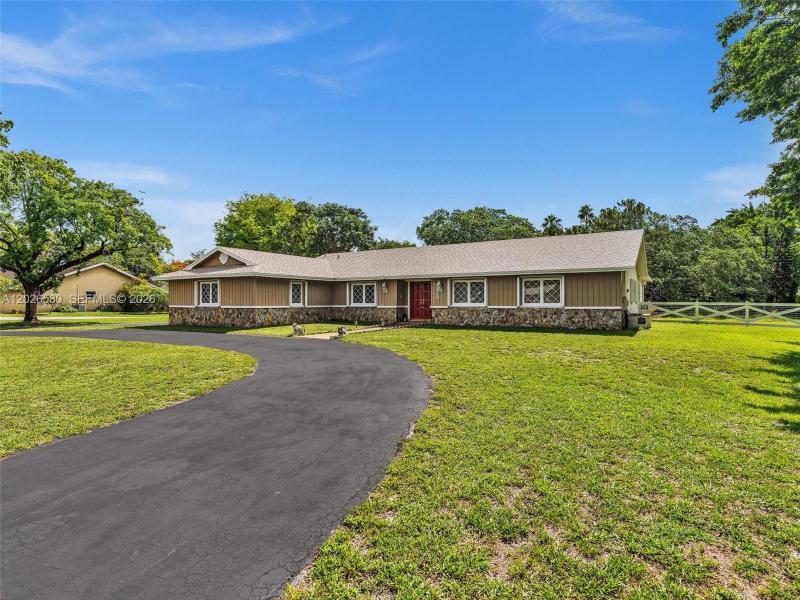 Property photo # 0