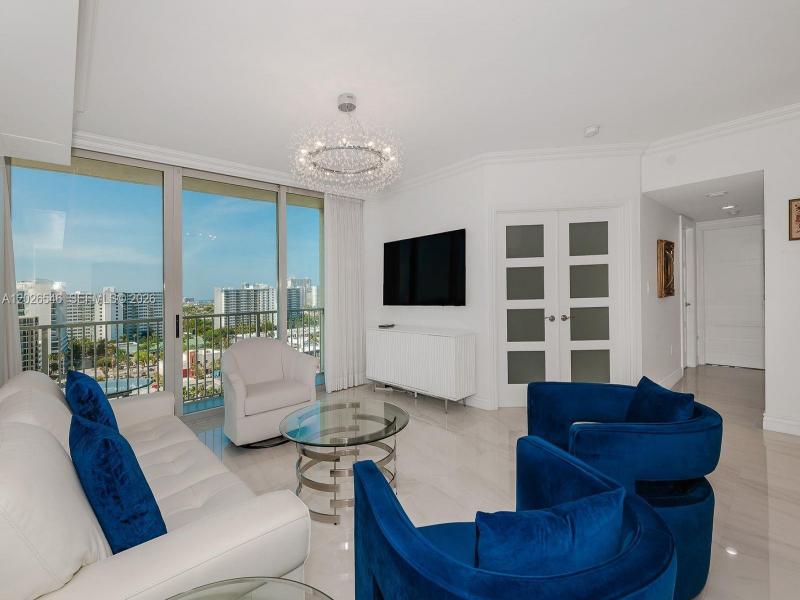 Condo for sale at The Tides at Bridgeside Square 1401