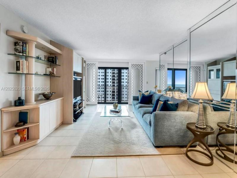 Condo for sale at The Summit 2003N