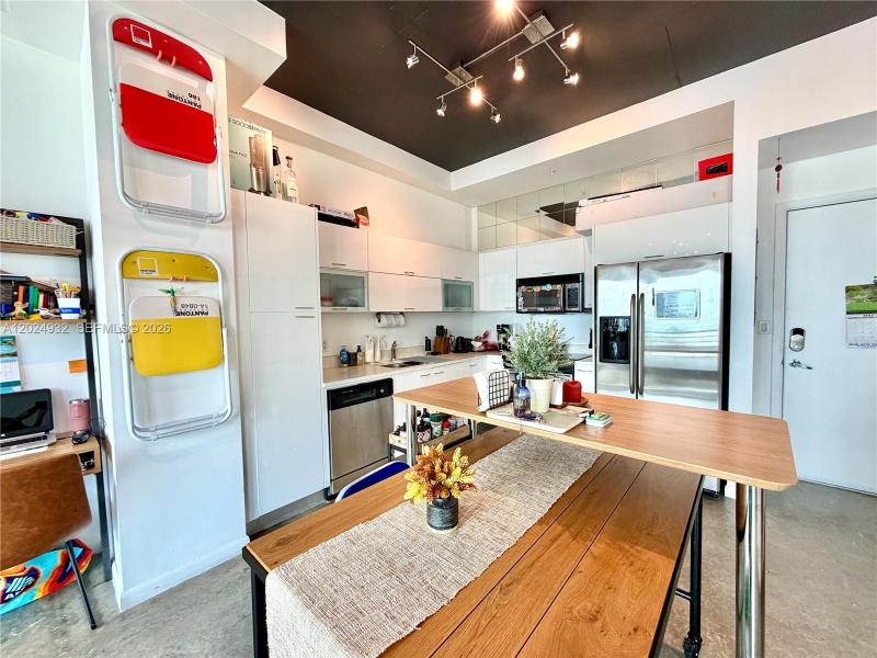 Property photo # 2