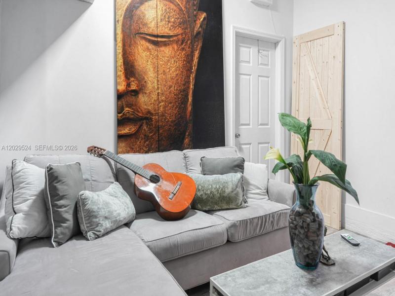 Property photo # 2