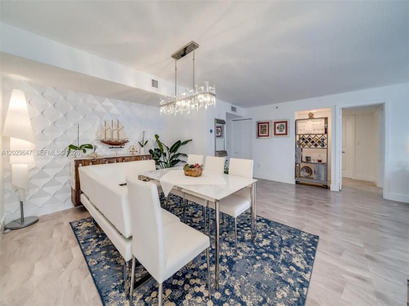 Condo for sale at The Summit 1105N