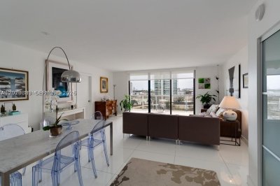 Nine Island Avenue Apt #1111