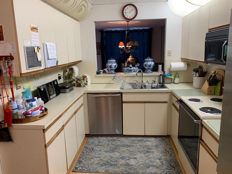 Property photo # 4