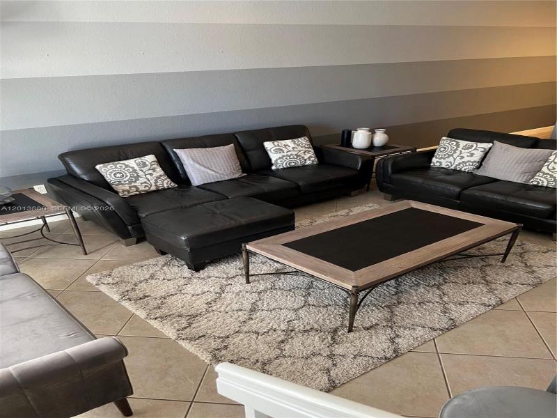 Property photo # 9