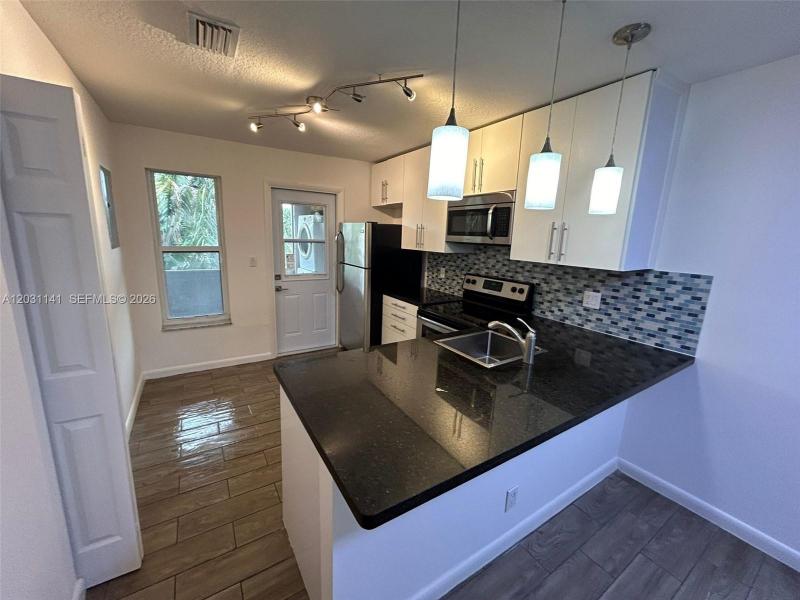 Property photo # 7