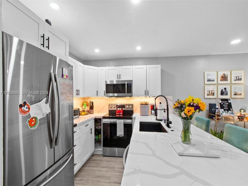 Property photo # 6