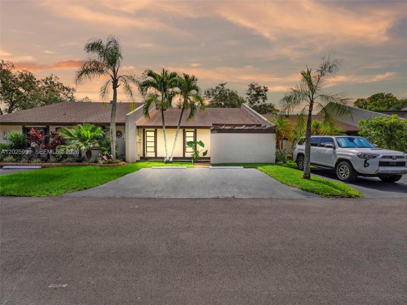 Property photo # 0