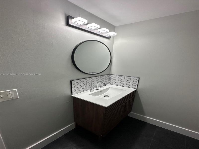 Property photo # 4