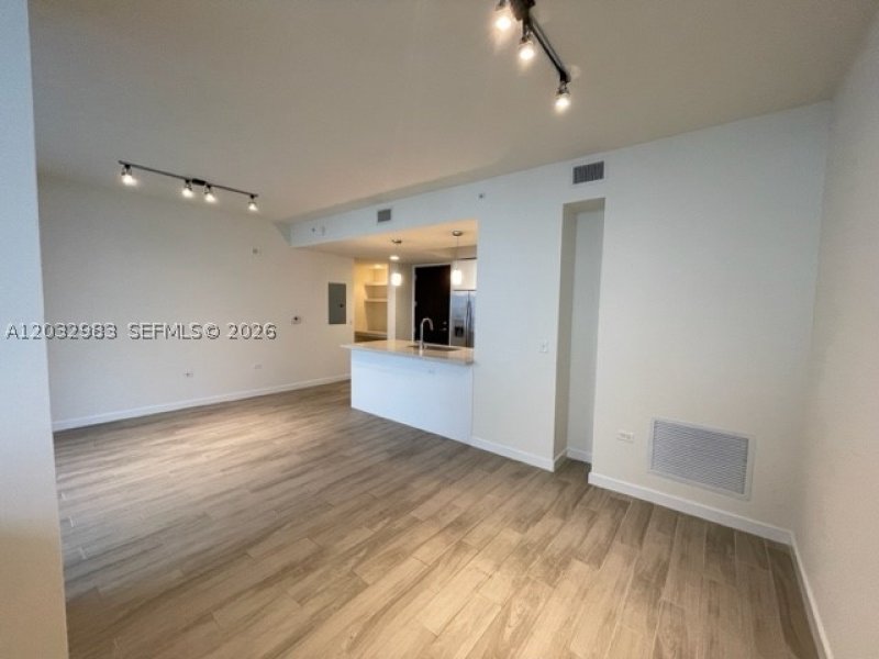 Apartment for rent at Nine at Mary Brickell Village 3115
