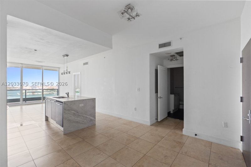 Apartment for rent at 900 Biscayne 2304